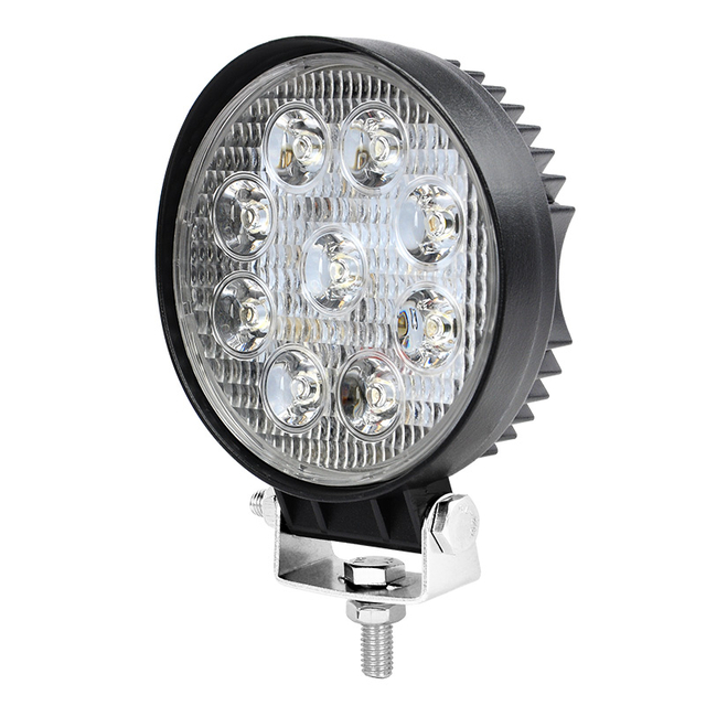27 W esilatern Offroad LED &uuml;mmargune t&ouml;&ouml;tuli p&otilde;llumajandusveokile